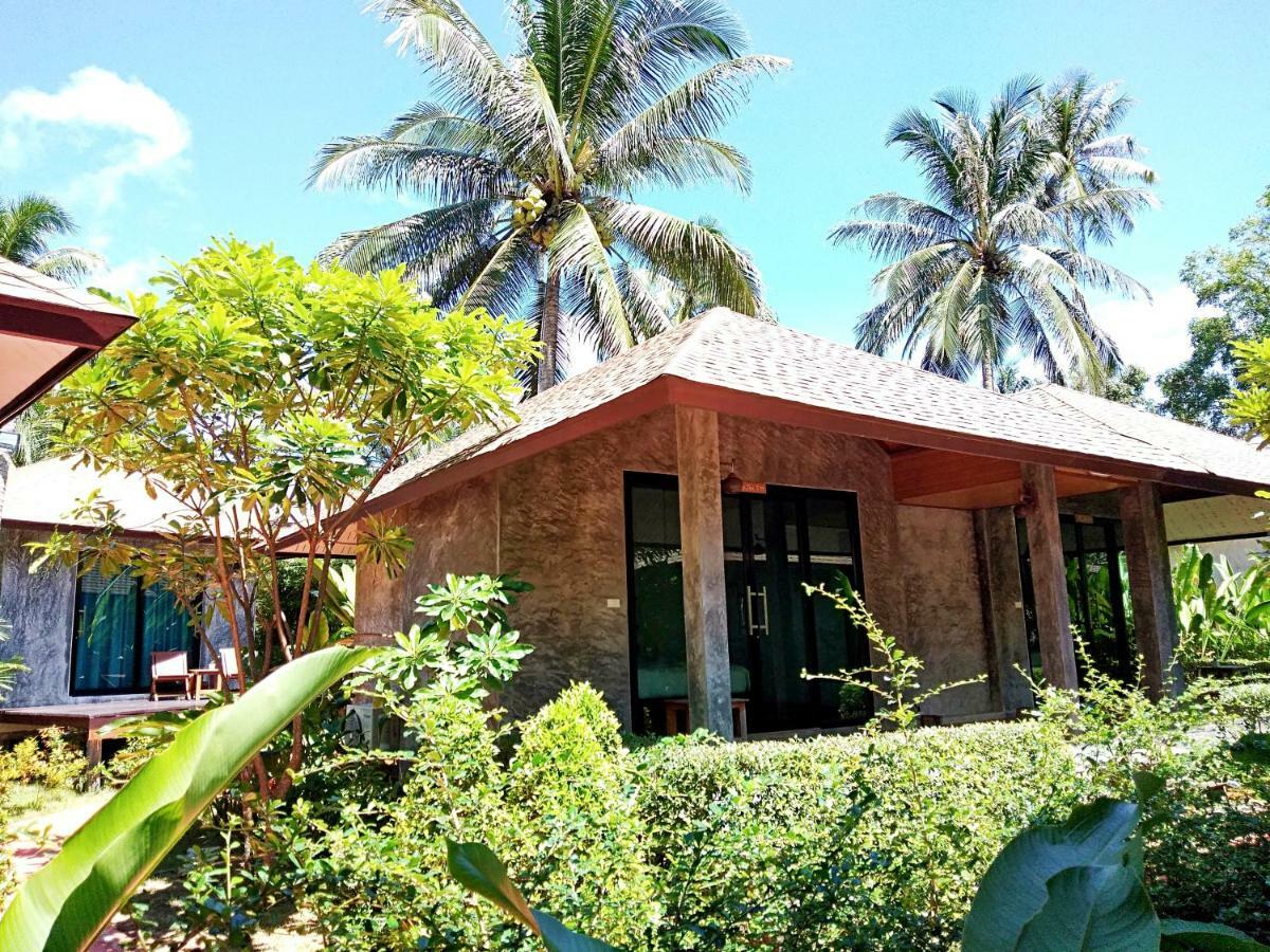 Medee Resort Ko Kut Exterior foto